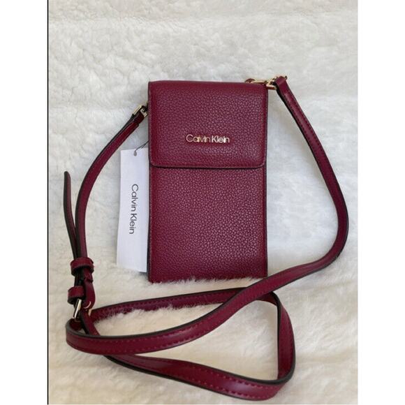 Brand New CALVIN KLEIN CK” Crossbody Purse Wallet Port Red Beige Liner MSRP $98 - Picture 1 of 12